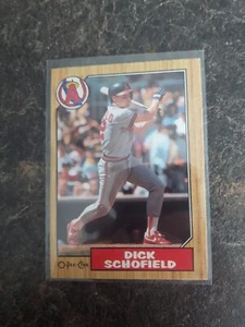 1987 O-Pee-Chee Base Dick Schofield Card# 54 - Picture 1 of 2