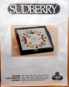 Sudberry Counted Cross Stitch Kit Christmas Snowmen Circle TRAY NOT INCLUDED NEW - Picture 1 of 6