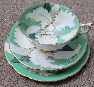 Tazza da tè, piattino e piatto Paragon doppio mandato China Potters verde orchidea bianca - Foto 1 di 16