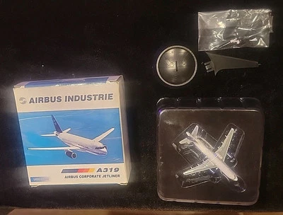 Dragon Wings Airbus A319 "Corporate Jetliner" - 1:400 - Old Store Stock MIB New  - Image 1 of 4