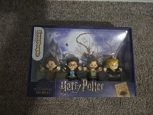 Fisher Price Little People Collector Harry Potter and the Prisoner of Azkaban - Picture 1 of 4