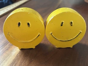 Vintage 1978 Happy Smiley Face Salt & Pepper Shakers, Japan Yellow Ceramic 3" - Picture 1 of 5