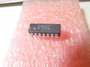 Lot of 1: 74S73 ceramic TTL DIP IC vintage. USA Seller, fast ship! TESTED OK - Picture 1 of 2