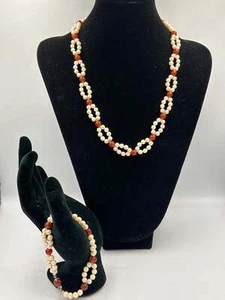 2-Strang Perlenkette Weiß mit Rot-Orangen Akzenten inklusive Armband - Bild 1 von 7
