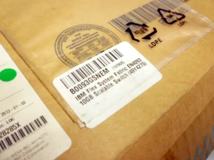 NEW SEALED IBM FLEX SYSTEM FABRIC 10GB SCALABLE NETWORK SWITCH ETHERNET EN4093 - Picture 1 of 3