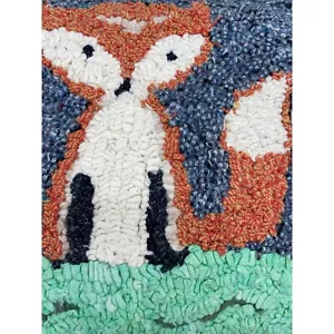vintage Handmade Primitive wool rug Hooking decorative Fox pillow on linen hand - Picture 1 of 5