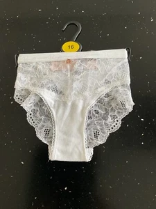 M&S ROSIE WEISSE BRASILIANISCHE SPITZE 2ER-PACKUNGEN Größe 16 oder 20 GERIPPTE LOUNGE-HÖSCHEN - Bild 1 von 5