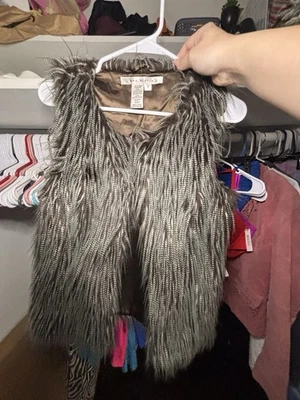 Жилет из искусственного меха Xhilaration на молнии спереди коричневый и бирюзовый - Изображение 1 из 4