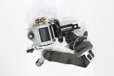 2017 2018 CHEVROLET SILVERADO 1500 EXT/CREW CAB BLACK SEAT BELT RH FRONT OEM - Image 1 of 3