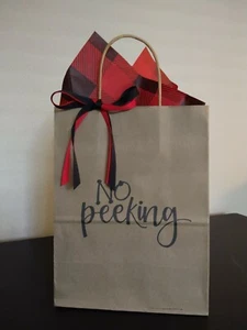 Christmas Gift Bags - NO PEEKING - 12 Pack W/Buffalo Plaid Tissue Paper CUTE - Picture 1 of 1
