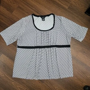 George Womens Plus 4X (26W/28W) Printed Scoop Neck T-Shirt Pleated Front Comfort - Picture 1 of 4