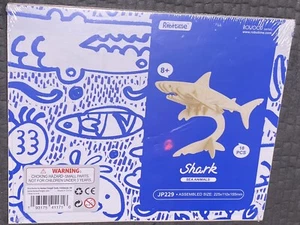 Robotime Shark 18-Piece 3-D Puzzle DIY Puzzle Kit -  FREE Shipping - Picture 1 of 10