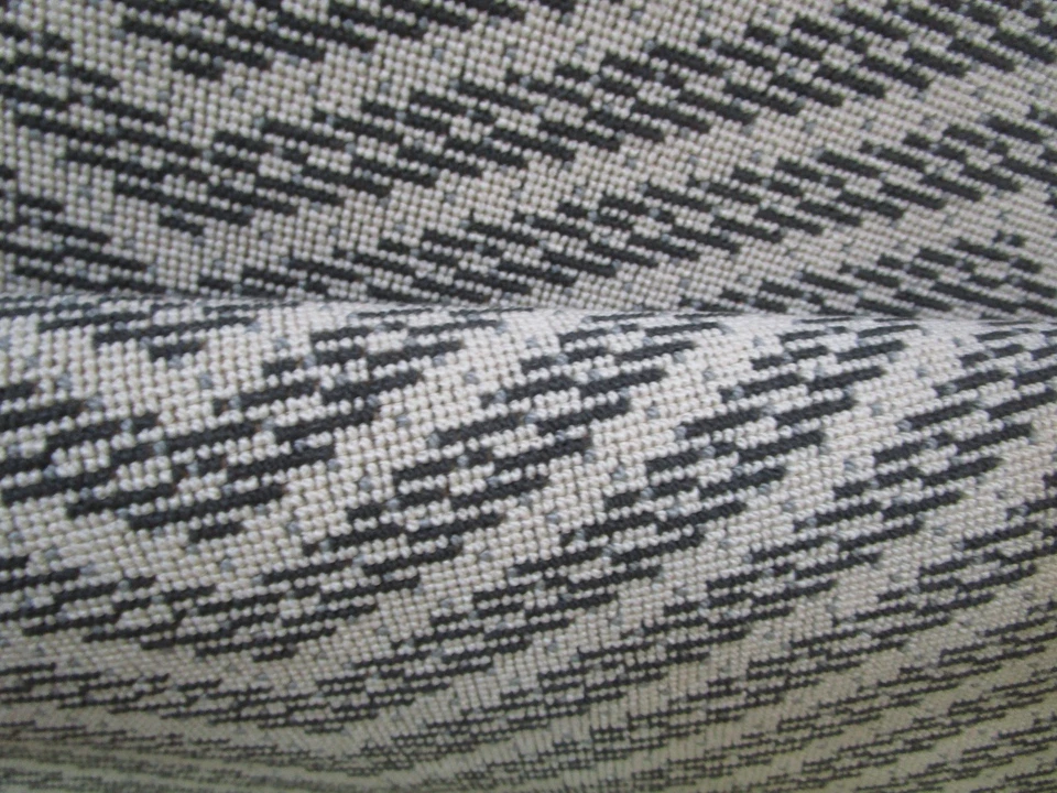 Tela de tapicería SPARRE Schumacher marfil Epingle tejido Chevron 3+ yardas Foto 1 de 4