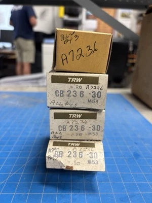 OEM WILLYS JEEP ROD BEARING - .030" U.S. 134 A7236 SET - Image 1 of 2