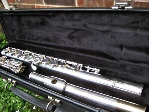 Clean/Fully Adjusted Gemeinhardt 2SP Silver Plated Flute Quick Ship! NICE!