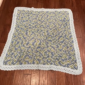 handmade blanket Crocheted - Picture 1 of 4