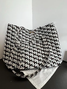 Neu mit Etikett Vera Bradley Scottie Hundetasche 2 Fächer außen 6 innen 15x14x14C - Bild 1 von 6