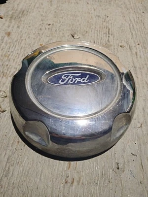 2002 2003 2004 2005 Ford Explorer Factory Wheel Center Hub Cap OEM 4L24 1A096 CA - Image 1 of 2