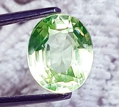 Zertifiziert 4.90 Karat Unbehandelt Nicht Erhitzt Natürlich Peridot Lose - Bild 1 von 4