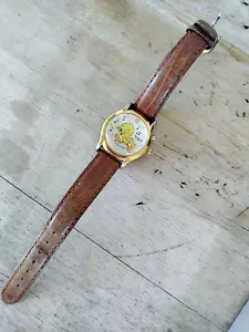 Armitron Tweety Bird Disney Melody Watch Song "The Merry-Go-Round Broke Down" - Picture 1 of 3