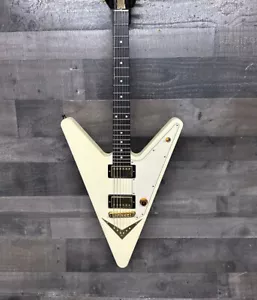 Guitarra Eléctrica Personalizable Cream Reverse Flying V Alphine Oro Blanco Parte PI - Imagen 1 de 3