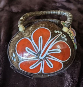 Hawaiian Coconut Shell Hand Painted Hibiscus Purse - Picture 1 of 9