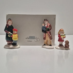 Abt. 56 Schneedorf "Caroling Family" #5105-5 handbemalt Keramik Zubehör - Bild 1 von 9