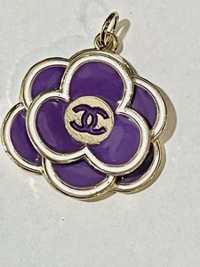 Chanel Camellia Flower Purple Gold 30mm STAMPED Designer Zipperpull XL - Picture 1 of 4