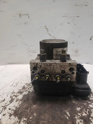 ABS Brake Pump Control Module Fits 2012-2014 Nissan JUKE Foto 1 de 4