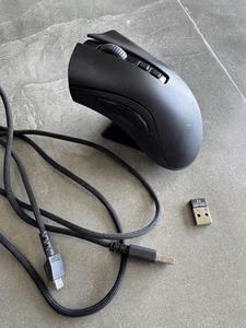 Razer DeathAdder V2 Pro Bezprzewodowa optyczna mysz do gier Czarna - Zdjęcie 1 z 11