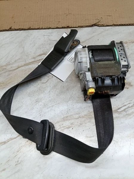 2009 - 2014 AUDI A4 LEFT DRIVER SIDE SEATBELT BLACK 8K1857705 - Изображение 1 из 4