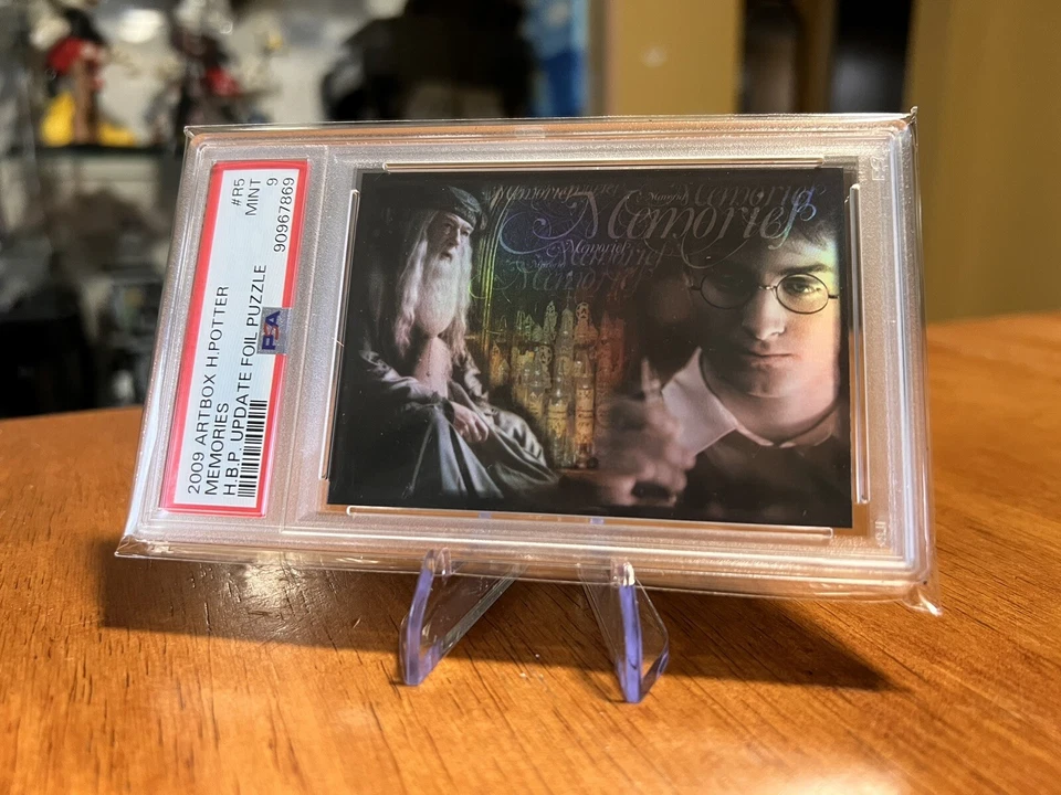 2009 Artbox Harry Potter Dumbledore Half-Blood Prince PSA 9 Movie Rare Foil Card - Image 1 of 2