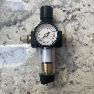 Master Pneumatic-detroit CFDR10-2 150psi 1/8 In Npt Filter-regulator - Picture 1 of 4
