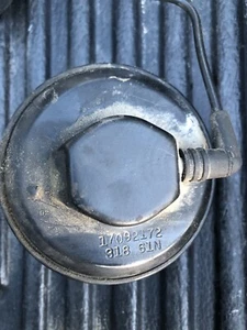 EGR Valve 1997 Chevrolet Camaro 5.7 - Picture 1 of 3