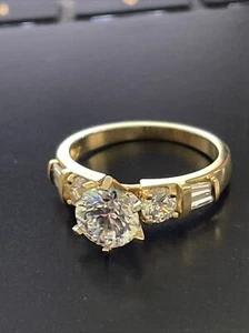 Vintage Solitaire Cubic Zirconia w Accents,14 k Yellow Gold SZ 7 - Foto 1 di 12