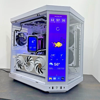 GAMING PC / Hyte Q70 Touch AMD Ryzen 7 9800X3D NVIDIA RTX 5090 4TB SSD 64GB DDR5 - Image 1 of 4