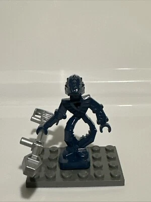 Мини-фигурка LEGO 2005 Bionicle — Тоа Хордика Нокама 51638 синяя с оружием - Изображение 1 из 3