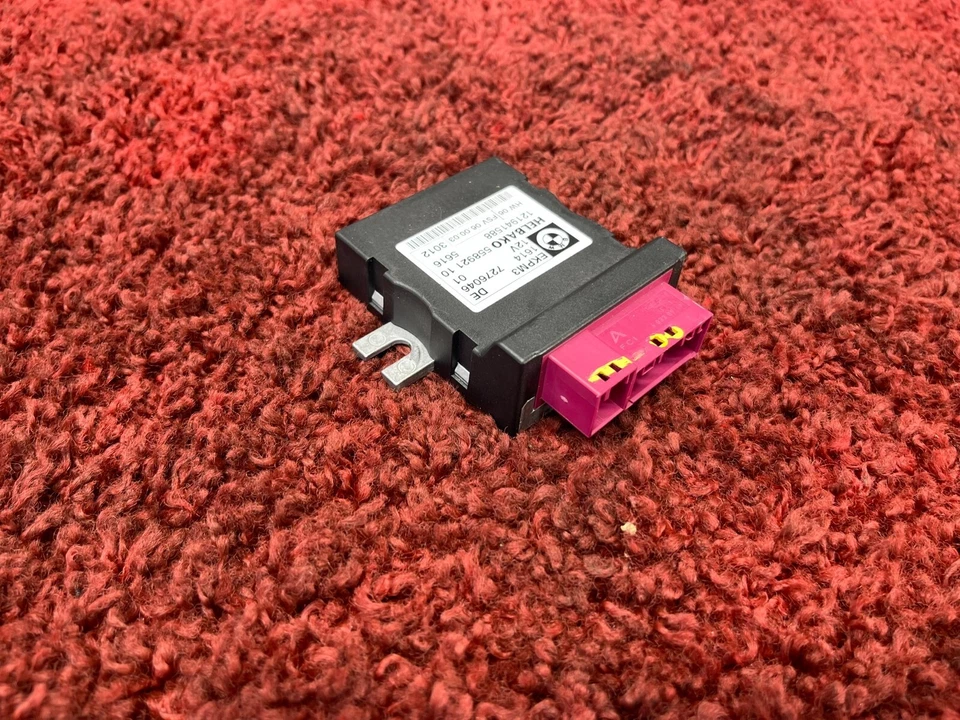 BMW E82 E63 E60 E92 E70 E84 EKPM3 FUEL GAS RELAY CONTROL MODULE UNIT OEM 95K - Image 1 of 4