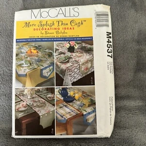McCalls Pattern M4537 Table Runner Placemat Napkin Set Uncut 2004 Reversible - Picture 1 of 5