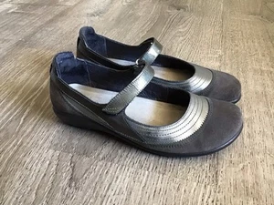 Naot Mary Jane Womens Size 9 9.5 40 Silver Gray Kirei Casual Comfort Suede - Picture 1 of 12