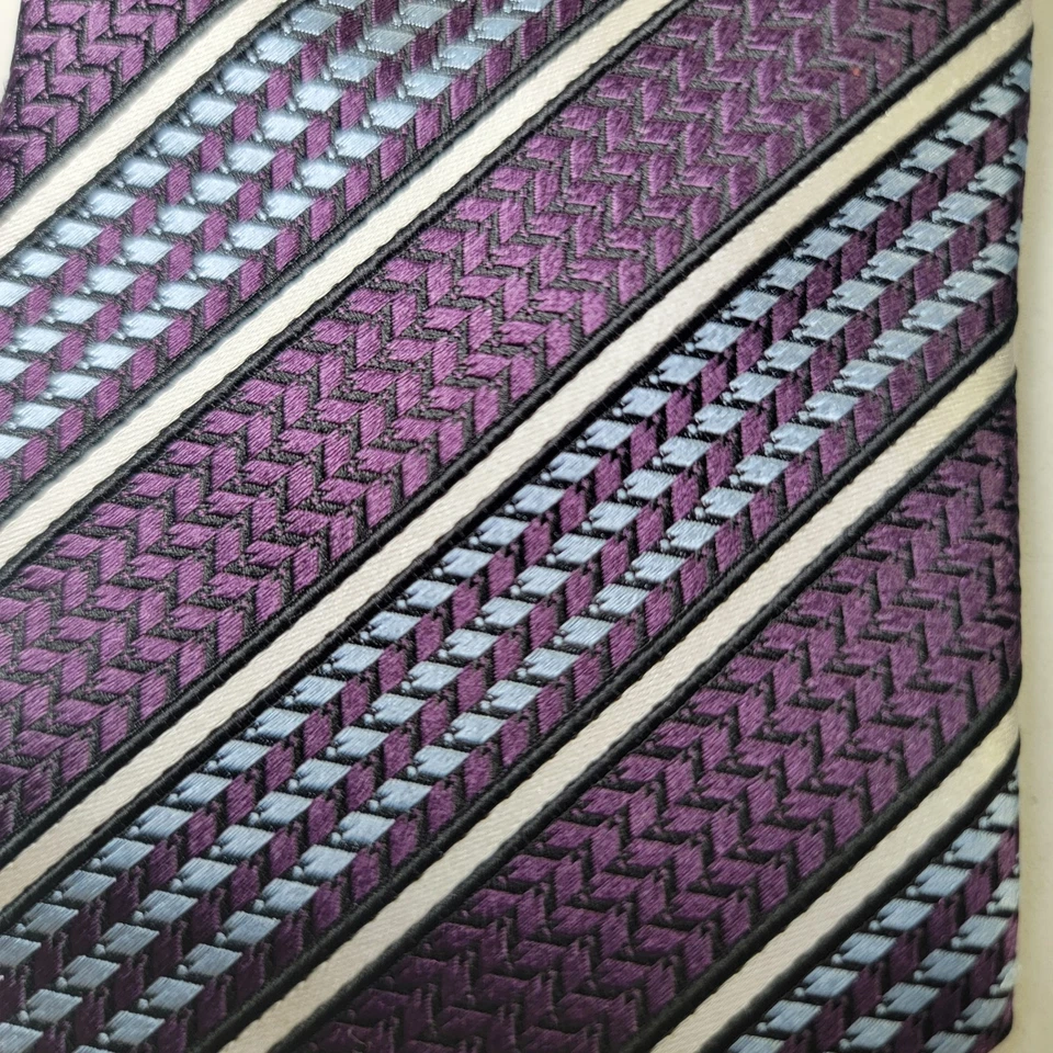 Corbata a rayas de seda tejida texturizada para hombre Ermenegildo Zegna hecha en Italia 100 % seda Foto 1 de 4