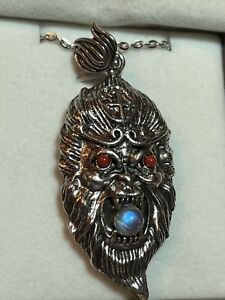 Silver Plated Labradorite Red Agate Demon Monster Ware Wolf Pendant Necklace