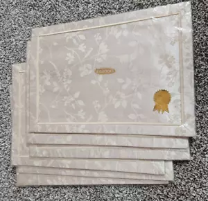 Interiors Placemats Set Of 6 White Cream Size 33 x 47cm 55% Silk/ 45% Polyester - Picture 1 of 10