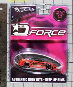 Hot Wheels 2004 1/43 HIN D Force, Nissan Silva S15, rot und schwarz mit Grafik - Bild 1 von 1