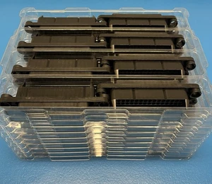 Menge 64. 213973-1 Stecker. 2 Reihen, 30 Positionen. - Bild 1 von 4