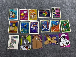 16 Looney Tunes 1996 Warner Bros Vending Hologram VINTAGE STICKER Taiwan Olympic - Picture 1 of 10