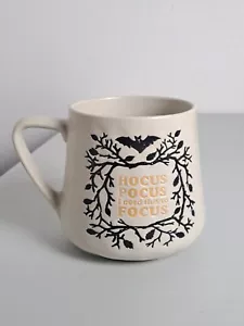 Taza de café Place & Time gres 4" "Hocus Pocus I Need This To Focus" - Imagen 1 de 5