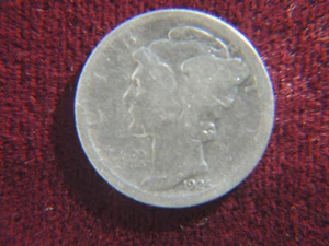 1924 D  Mercury Dime - Picture 1 of 2