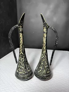 Vintage Carved Metal Vase with Handle Handcrafted Brass From Pakistan Set (Z64) - Picture 1 of 8