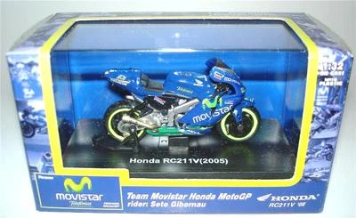 2005 '05 HONDA RACING RC211V MOVISTAR SETE GIBERNAU SPORT RACE BIKE DIECAST 1/32 - Image 1 of 2